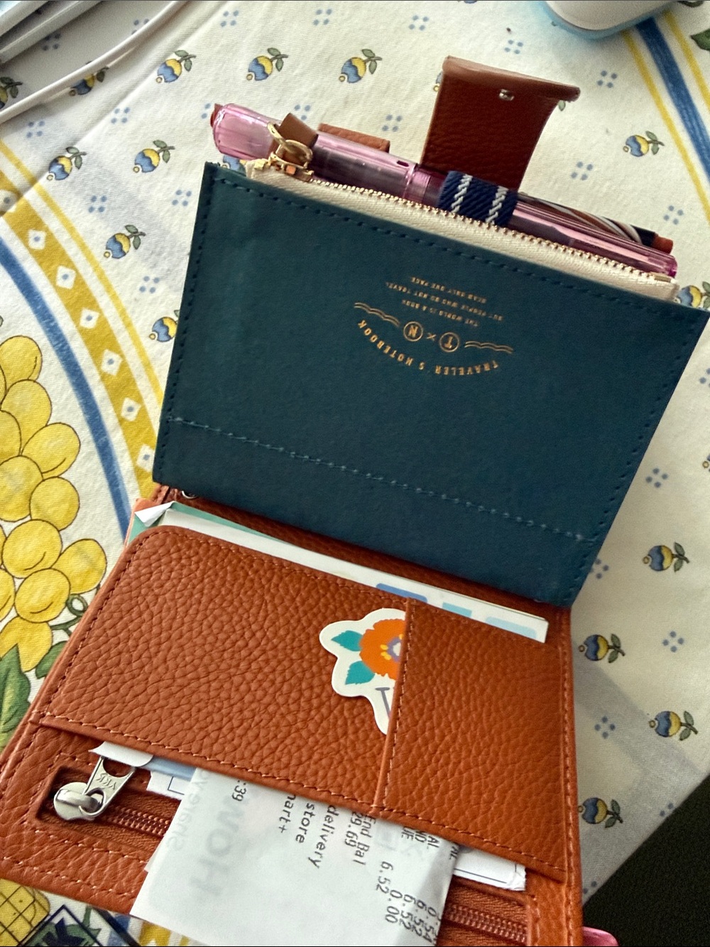 MOTERM Brown/tan Leather Organizer Notebook Cover - Picture 6 of 10